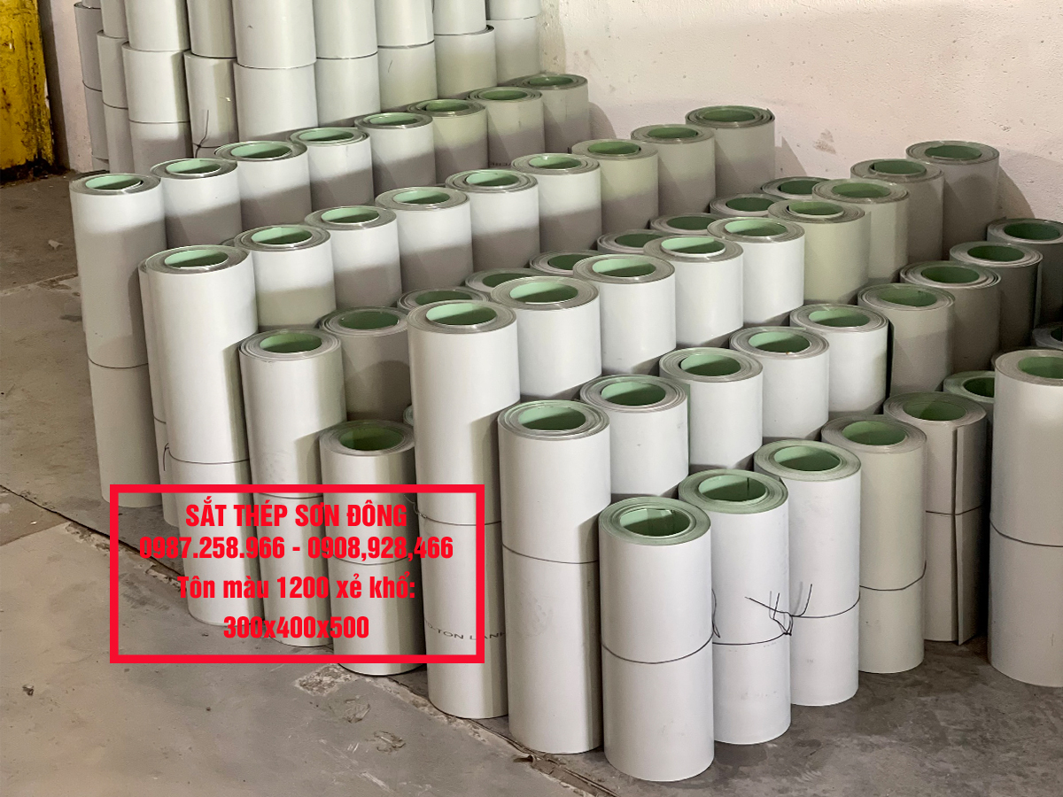 Tôn màu 1200 xẻ khổ 300x400x500